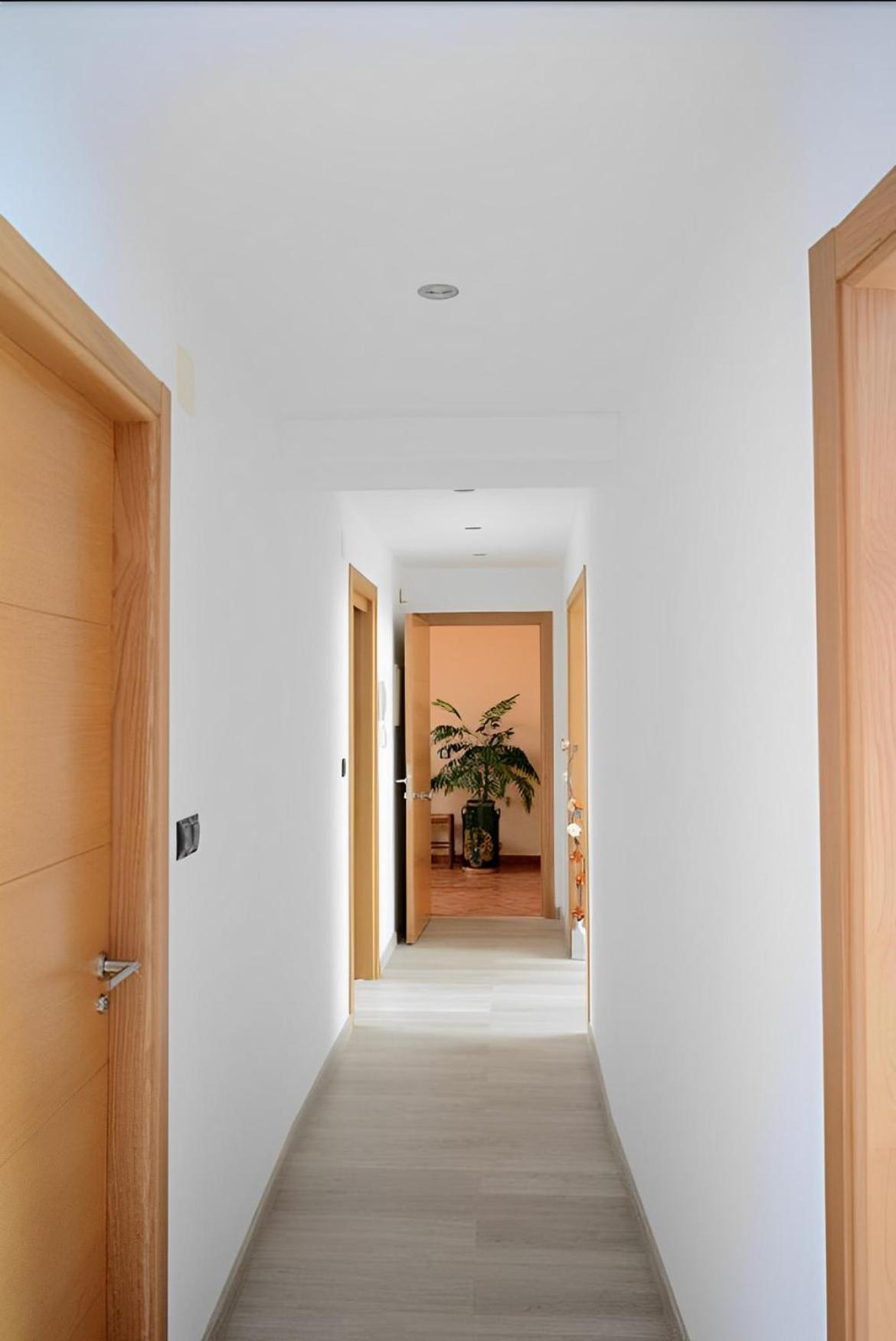 Central Private Bedroom - Comfy&Quiet - Near City Of Arts And Sciences فالنسيا المظهر الخارجي الصورة